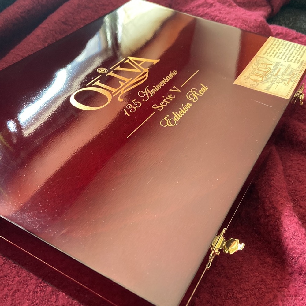 Beautiful Olivia Cigar Box